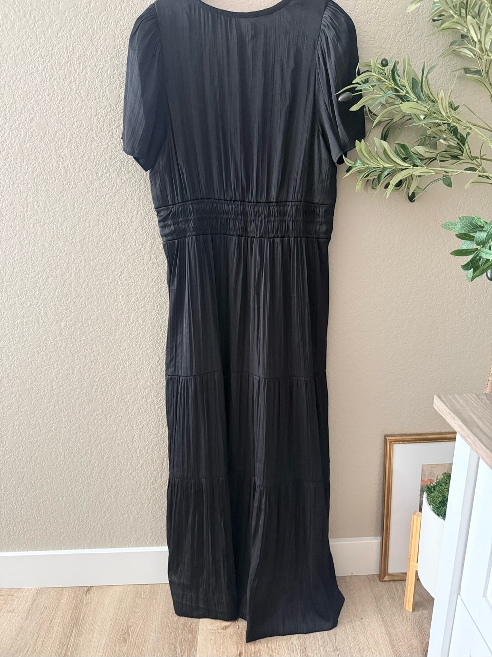 NWT Anthropologie Black Pleated Maxi Dress Size L - Picture 8 of 8